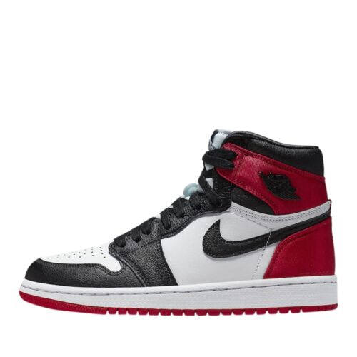 Jordan 1 Retro High Satin Black Toe (W)