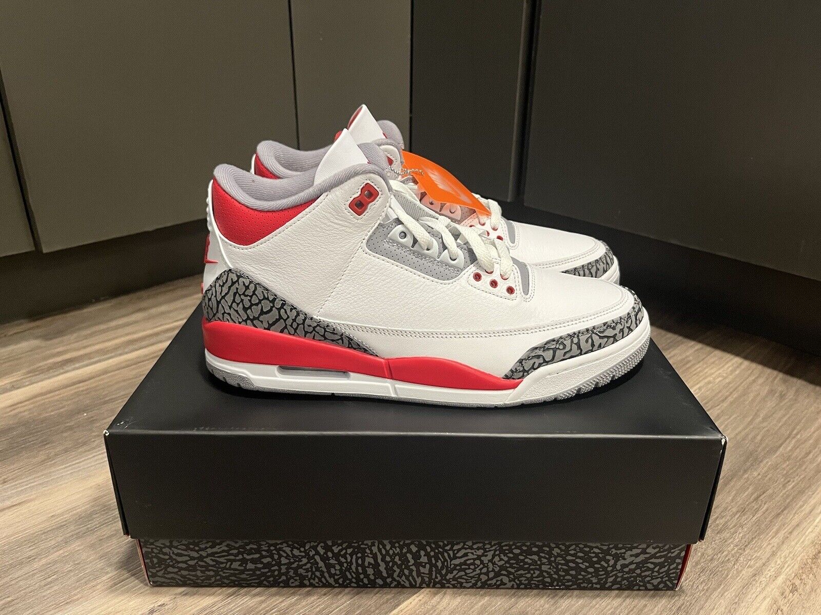 Jordan 3 OG Fire Red 2022 photo review