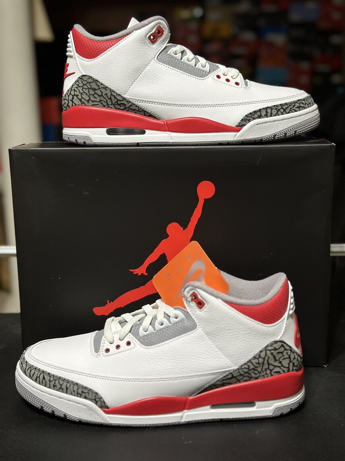 Jordan 3 OG Fire Red 2022 photo review