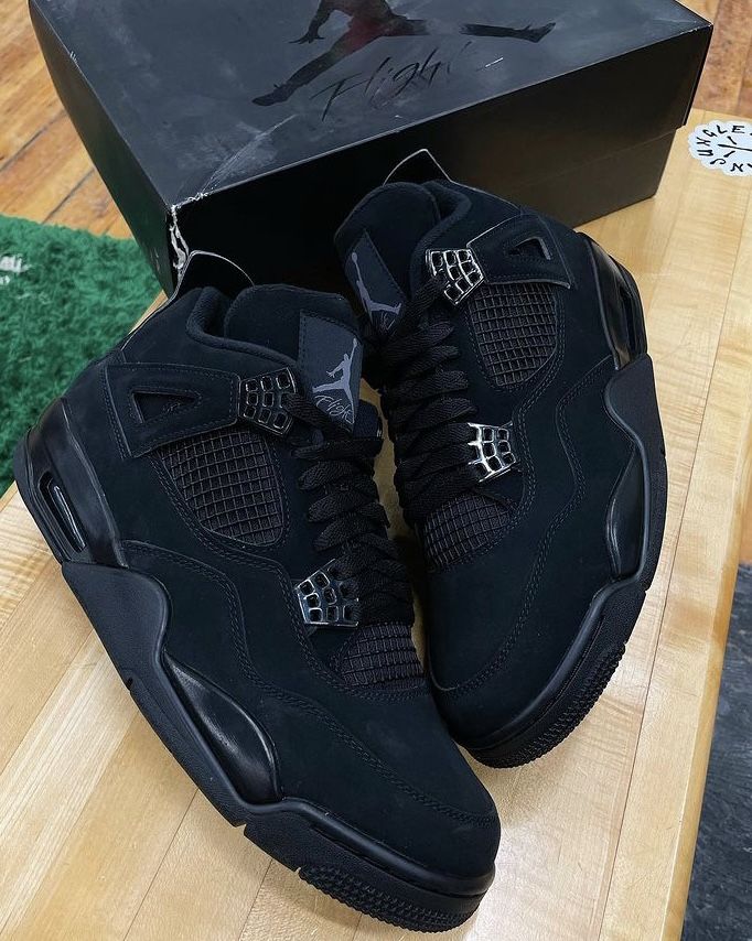 Jordan 4 Retro Black Cat photo review