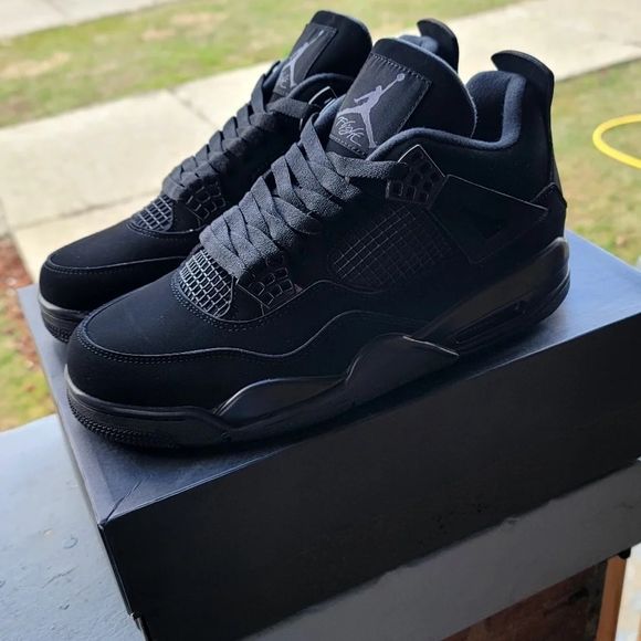 Jordan 4 Retro Black Cat photo review