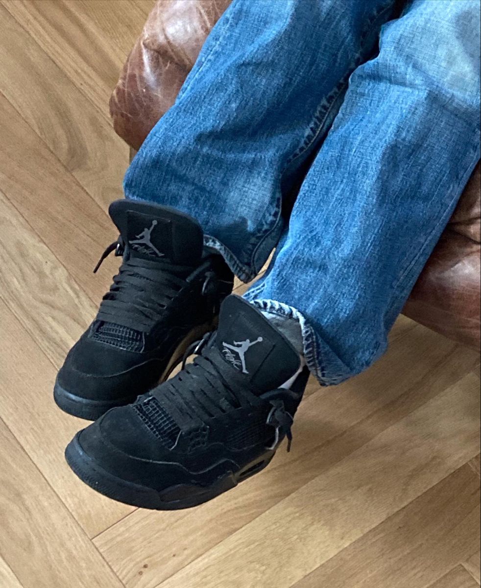 Jordan 4 Retro Black Cat photo review