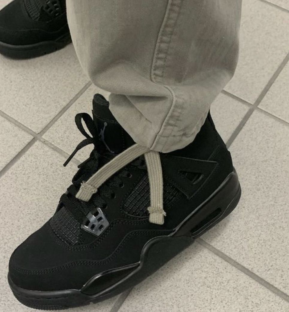 Jordan 4 Retro Black Cat photo review