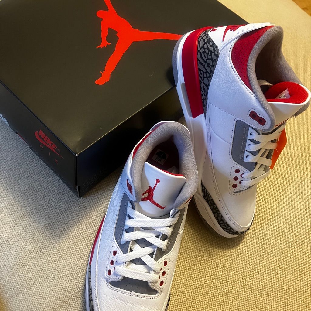 Jordan 3 OG Fire Red 2022 photo review