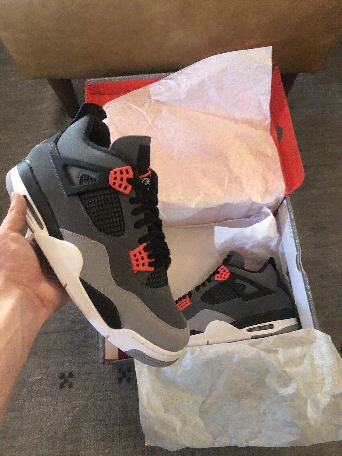 Jordan 4 Retro Infrared photo review