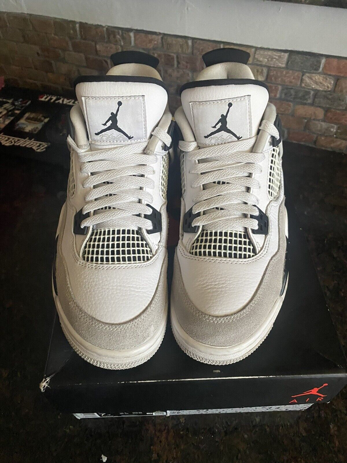 Jordan 4 Retro Military Black (2022) photo review