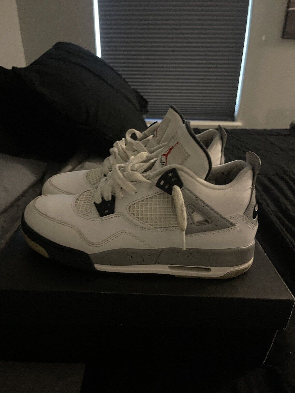 Jordan 4 Retro White Cement photo review