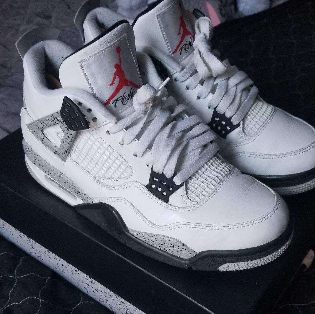 Jordan 4 Retro White Cement photo review