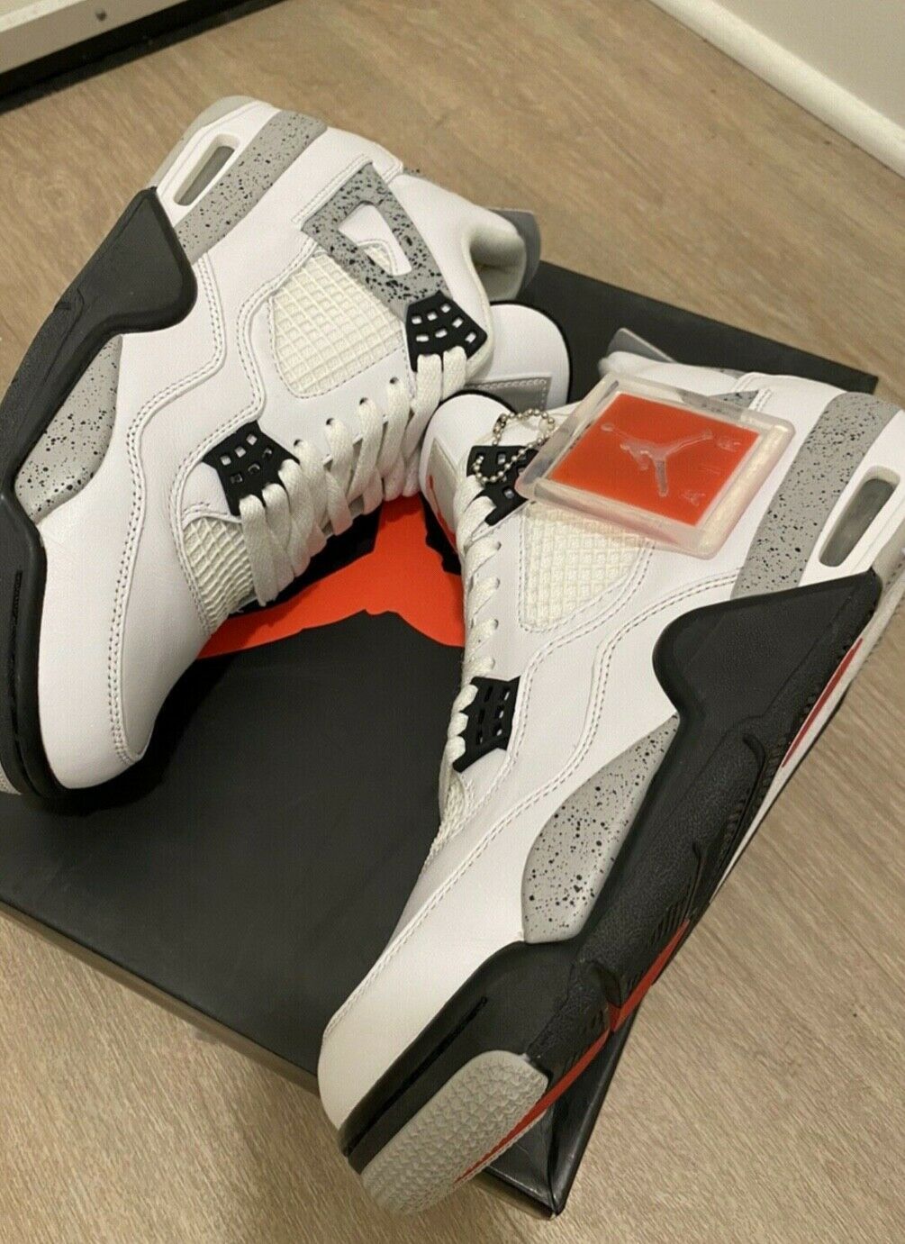 Jordan 4 Retro White Cement photo review