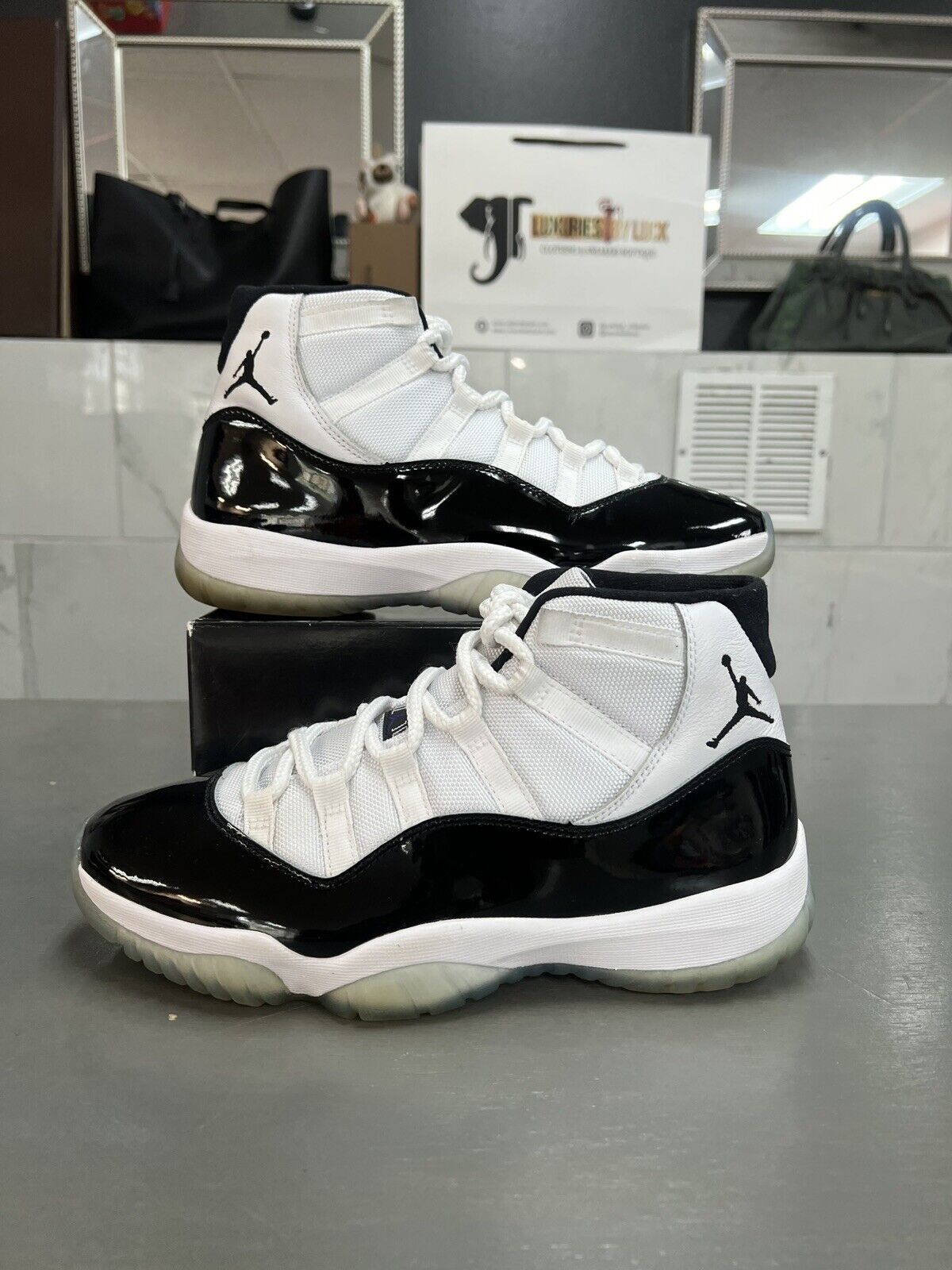 Jordan 11 Retro Concord (2018) photo review