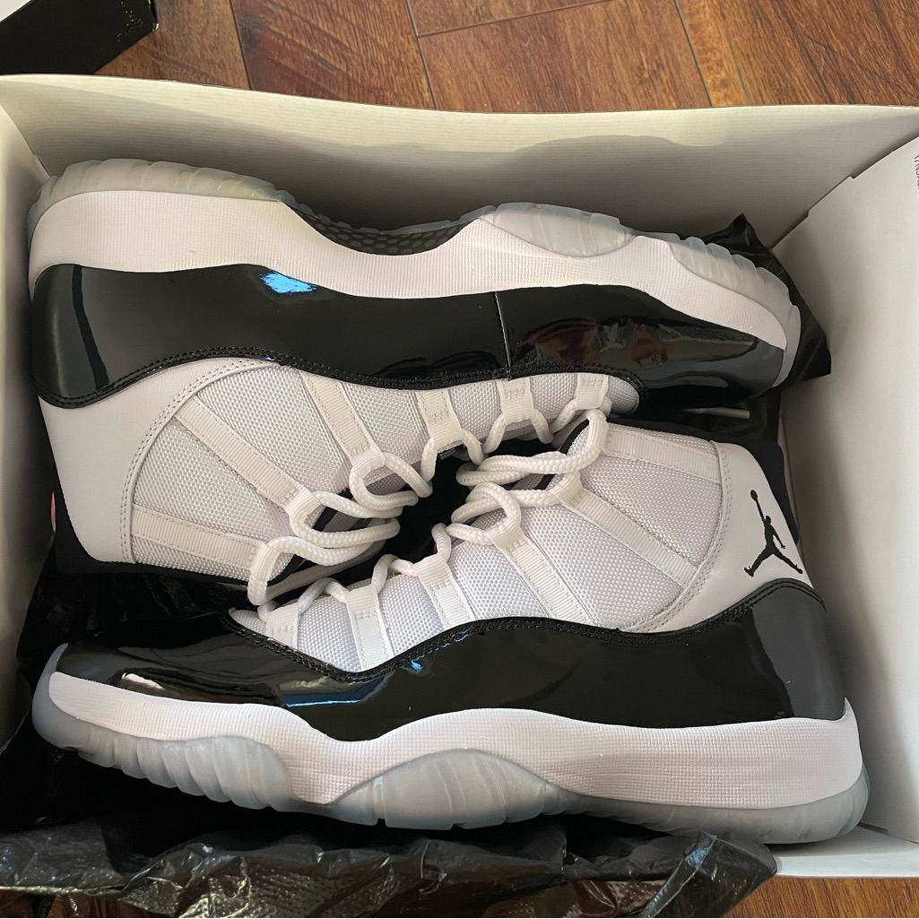 Jordan 11 Retro Concord (2018) photo review
