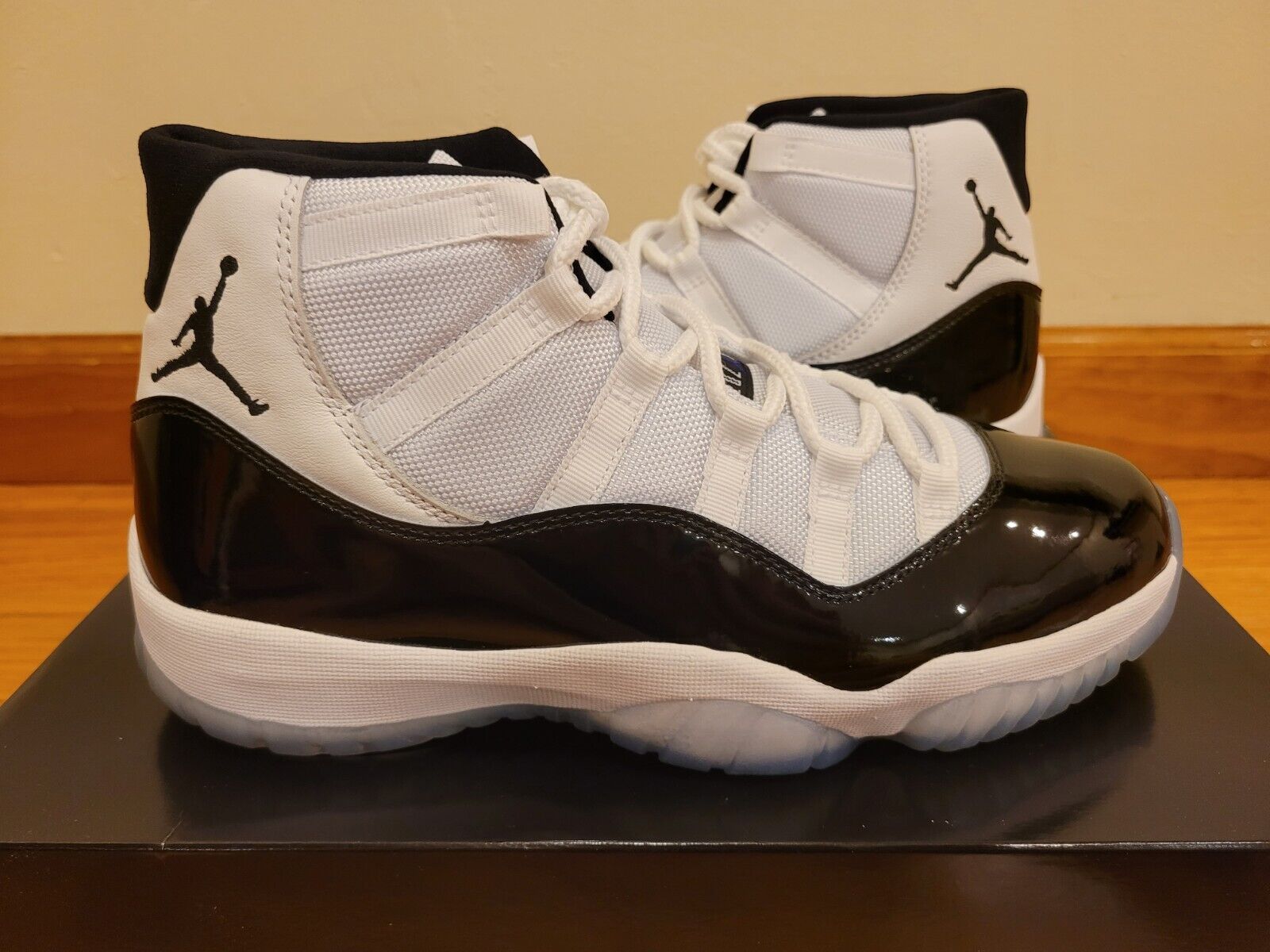 Jordan 11 Retro Concord (2018) photo review