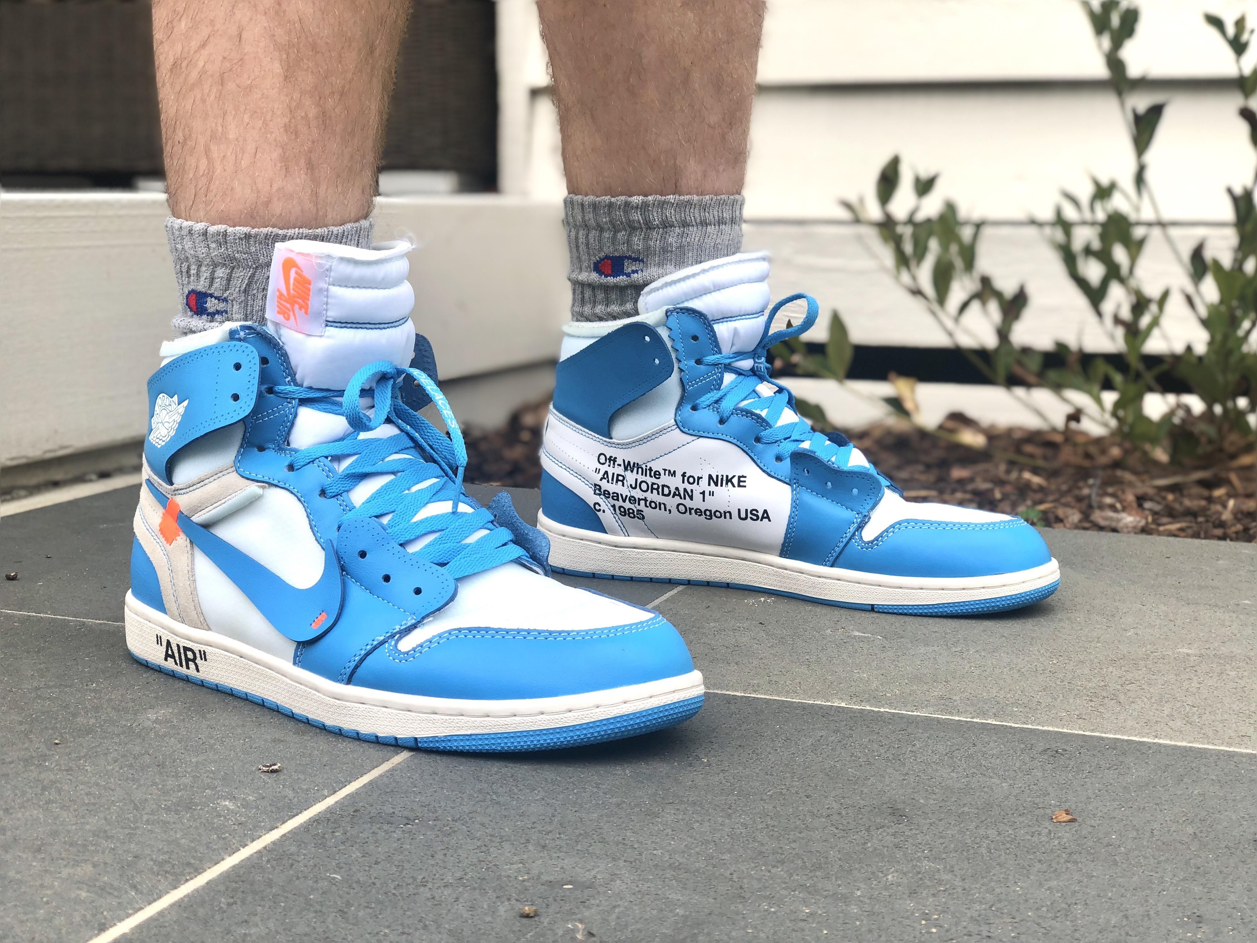 Jordan 1 Retro High Off-White UNC photo review