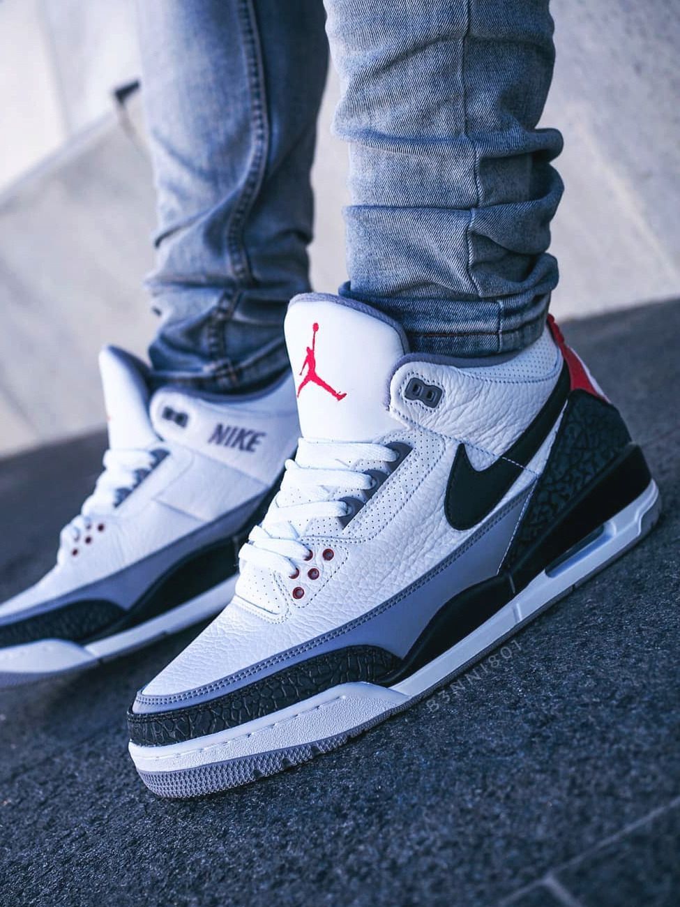 Jordan 3 Retro Tinker Hatfield photo review