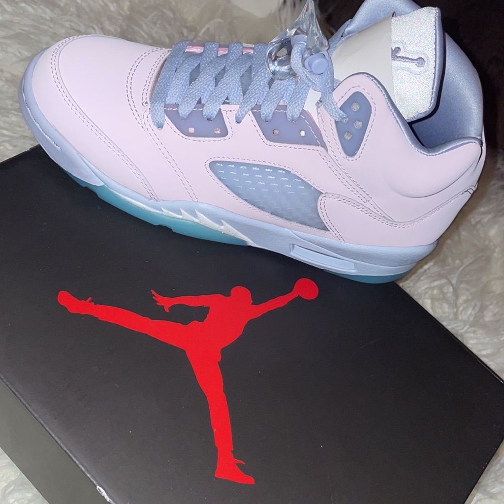 Jordan 5 Retro Easter photo review