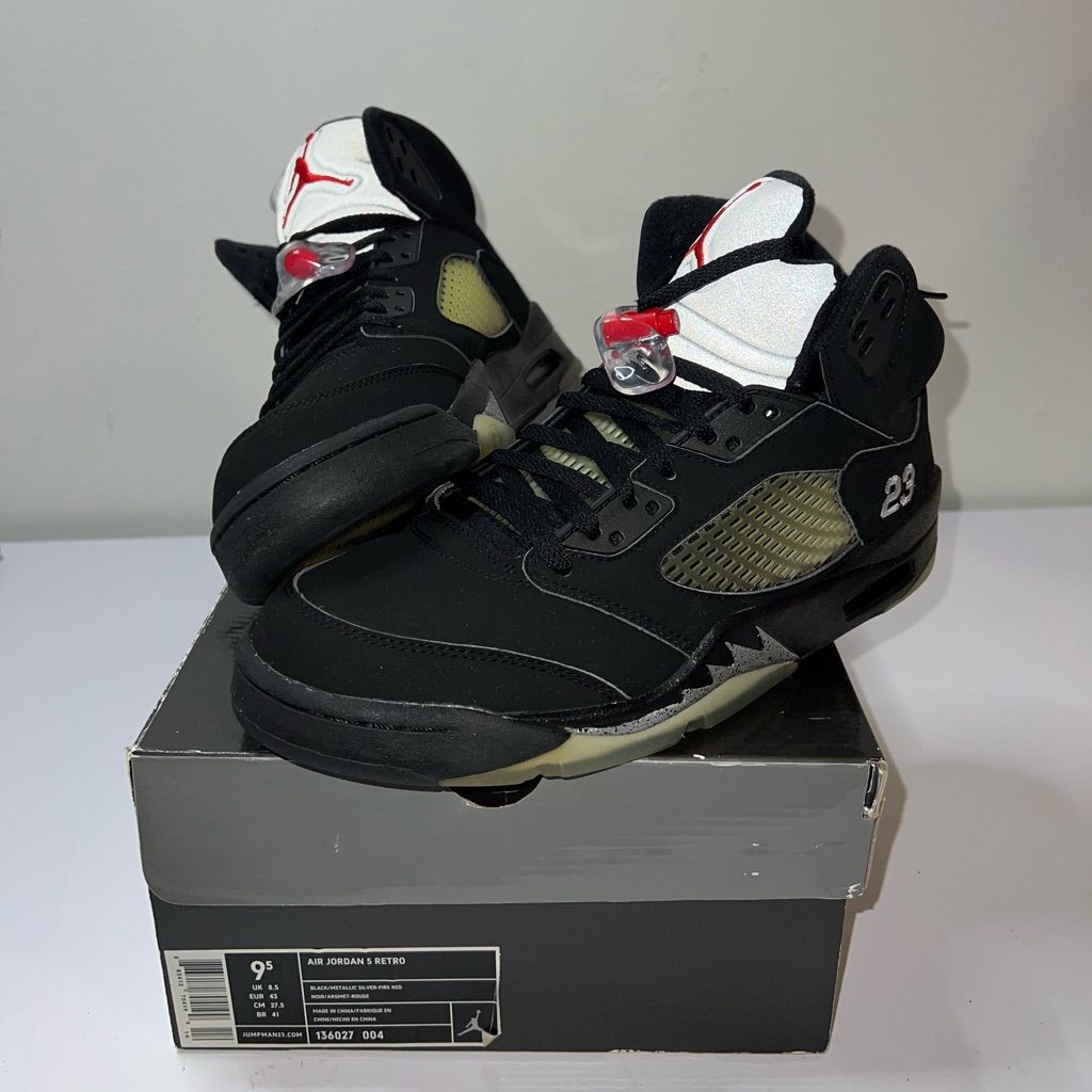 Jordan 5 Retro “Black Metallic” photo review