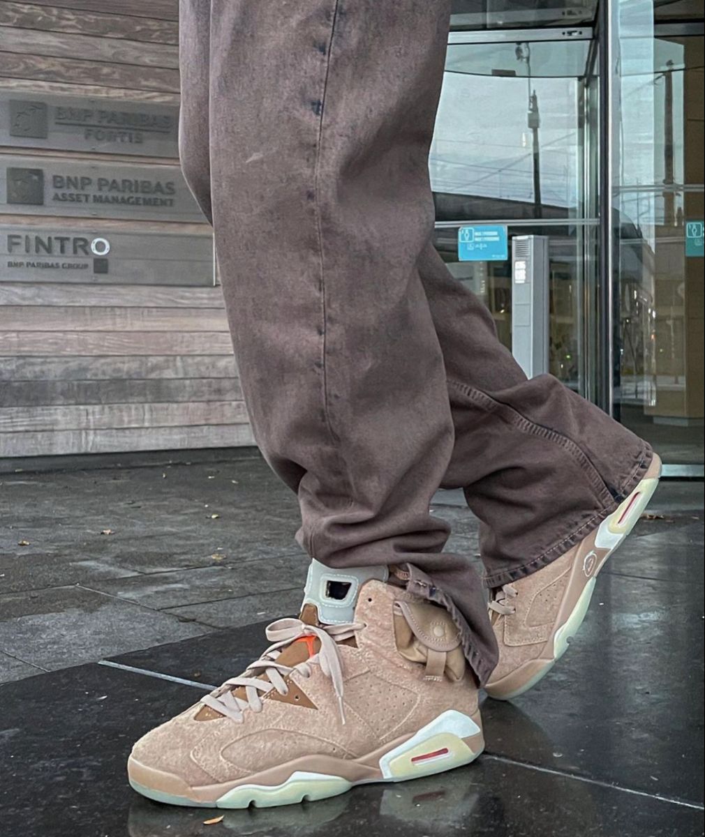 Jordan 6 Retro Travis Scott British Khaki photo review