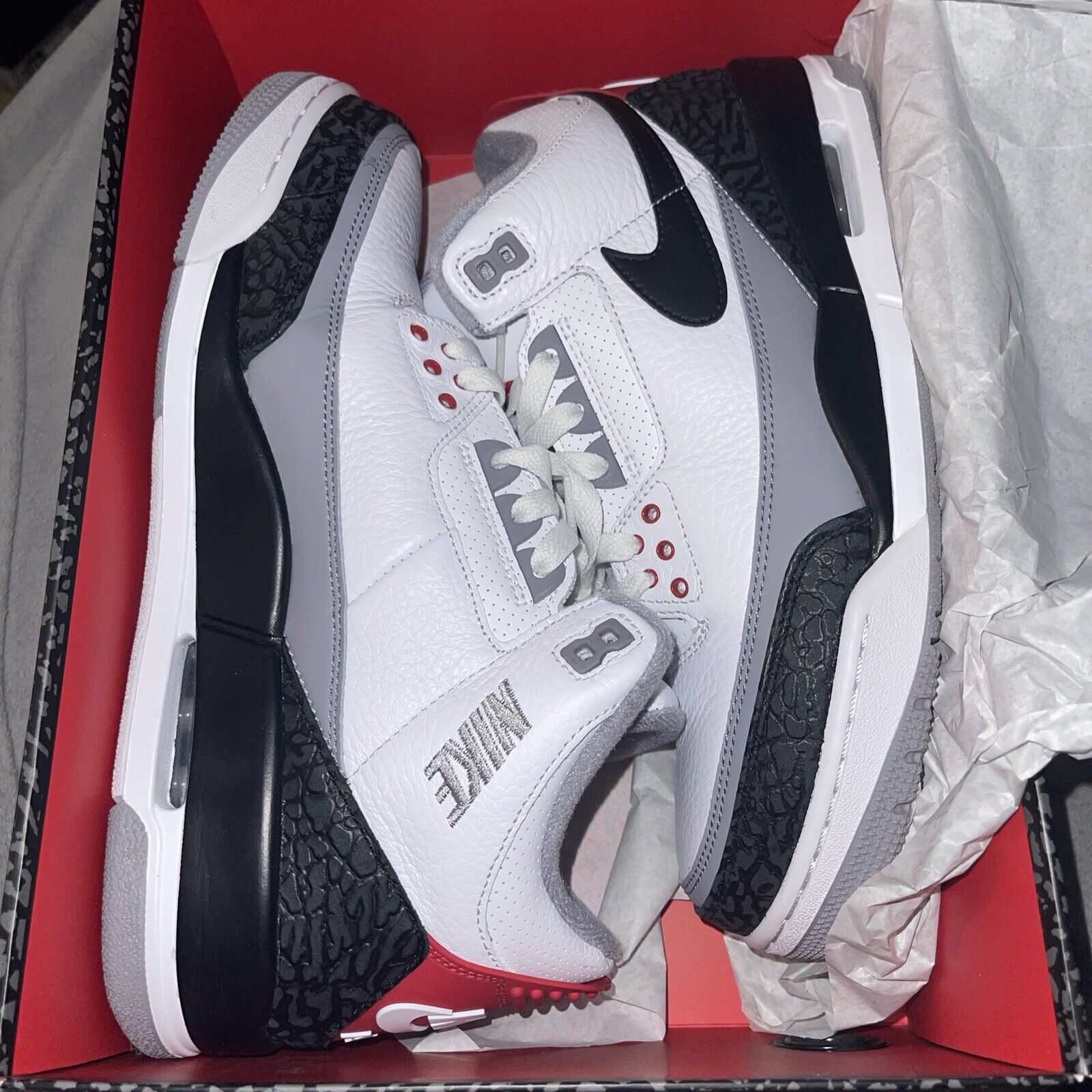 Jordan 3 Retro Tinker Hatfield photo review