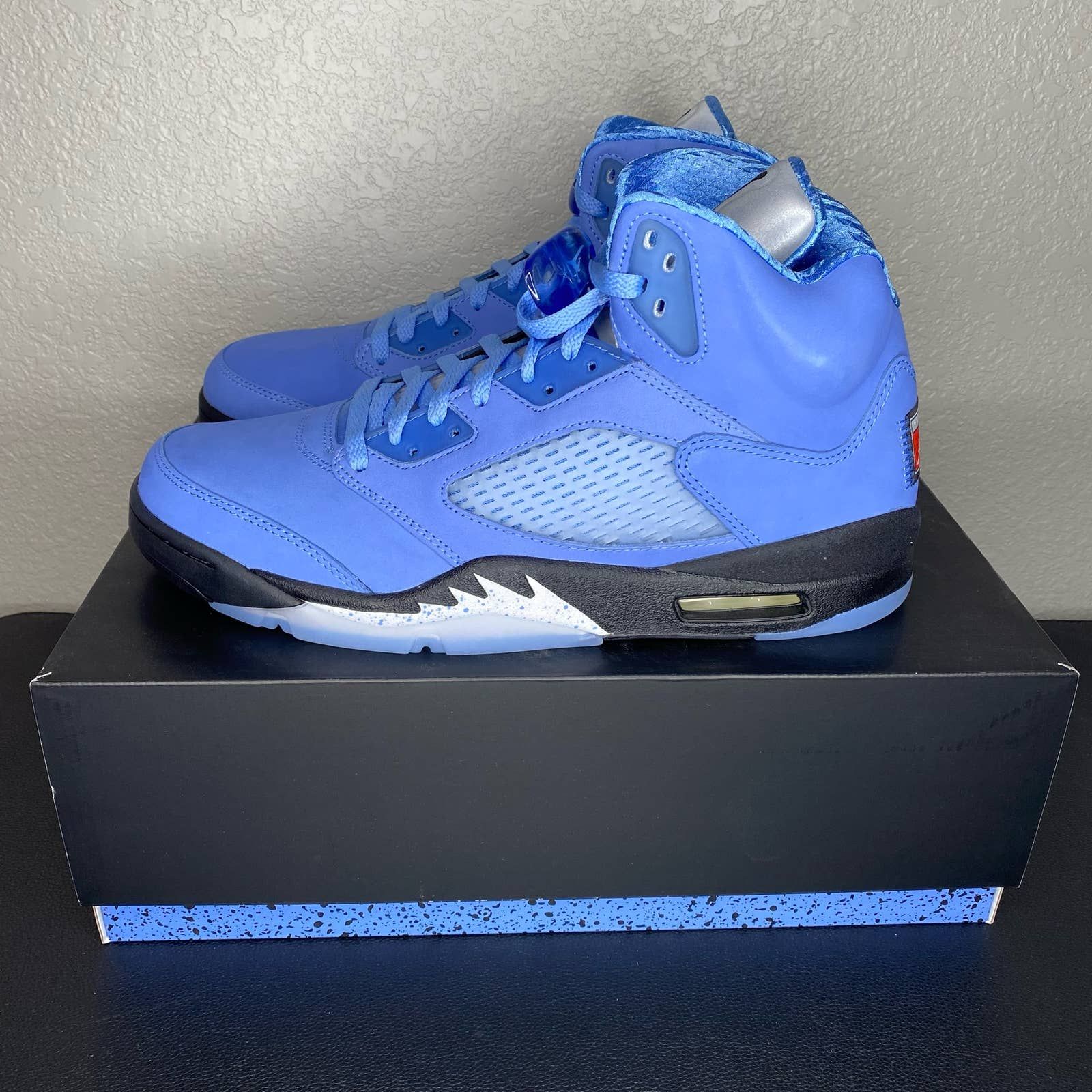 Jordan 5 University Blue photo review