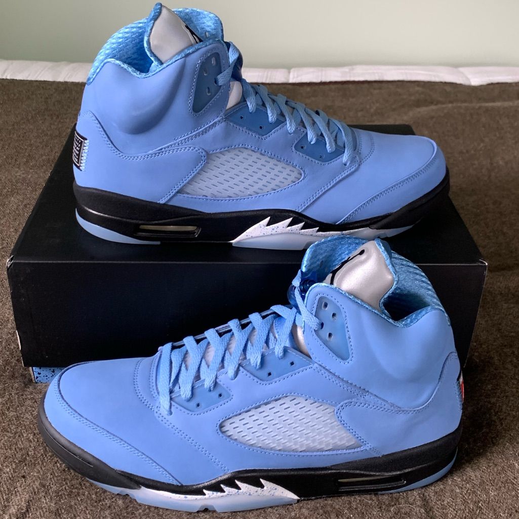 Jordan 5 University Blue photo review