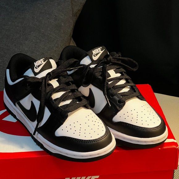 Nike Dunk Low Retro White Black photo review