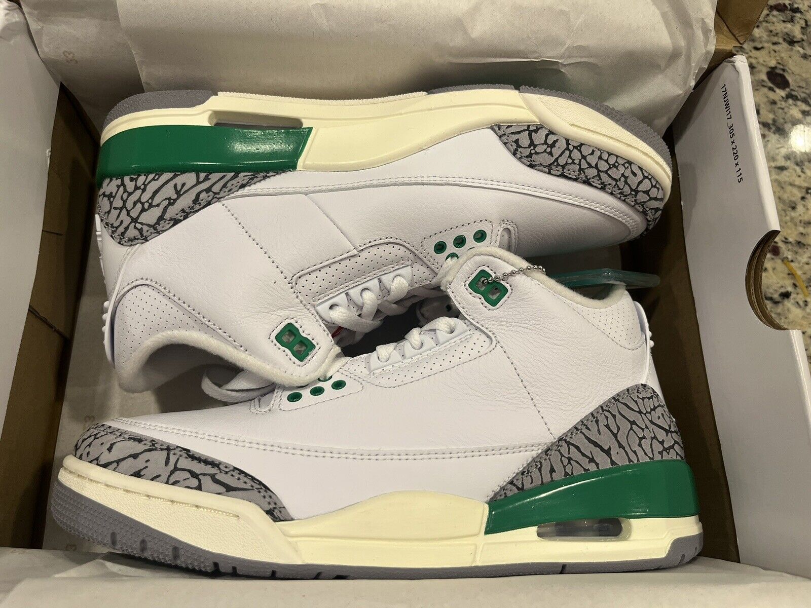 Jordan 3 Lucky Green photo review