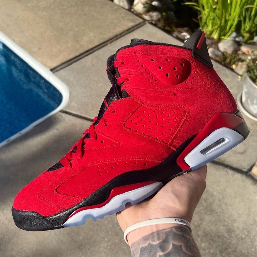 Jordan 6 Retro Toro Bravo photo review
