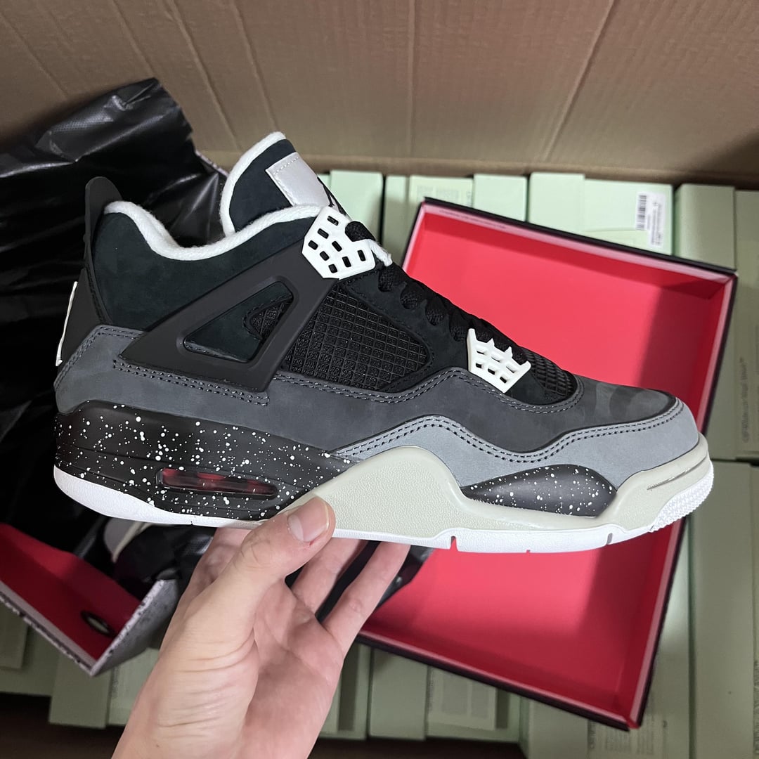 Jordan 4 Retro Fear(2024) photo review