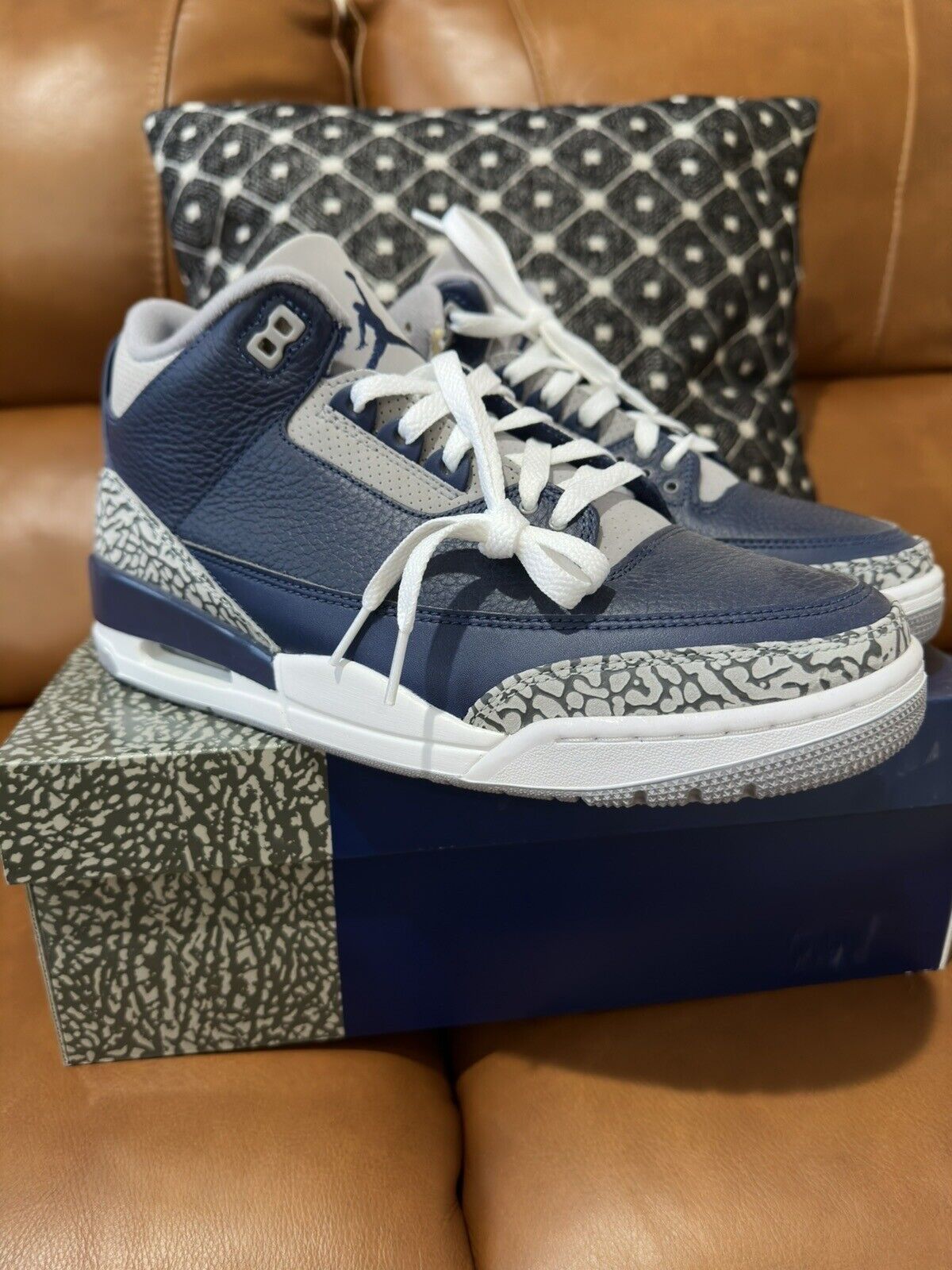 Jordan 3 Retro Georgetown photo review