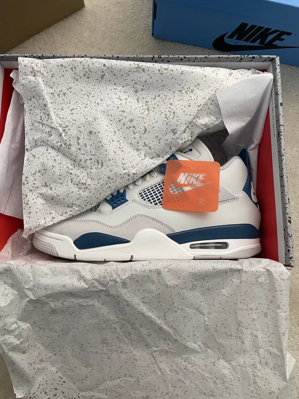 Jordan 4 Retro Military Blue (2024) photo review