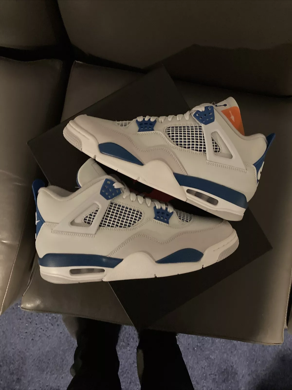Jordan 4 Retro Military Blue (2024) photo review