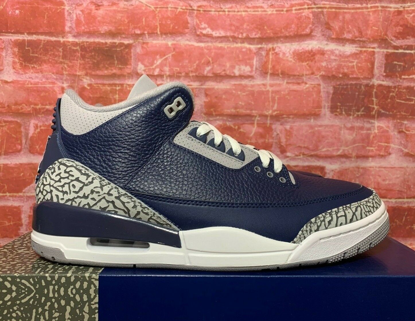 Jordan 3 Retro Georgetown photo review