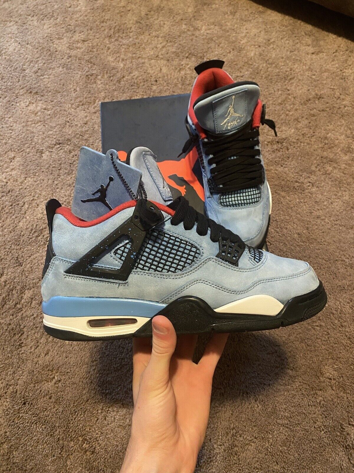 Jordan 4 Retro Travis Scott Cactus Jack photo review