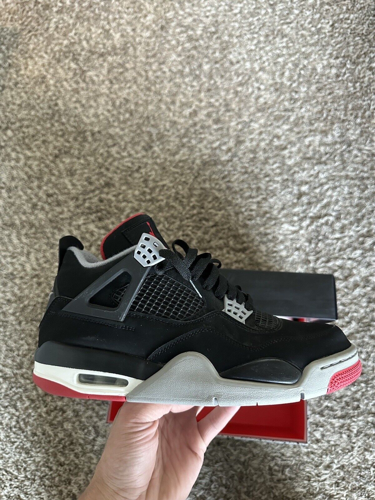 Jordan 4 Retro Bred (2019) photo review