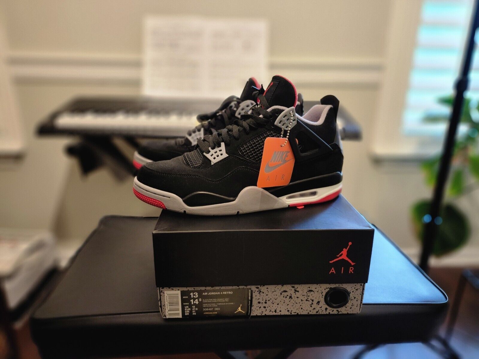 Jordan 4 Retro Bred (2019) photo review