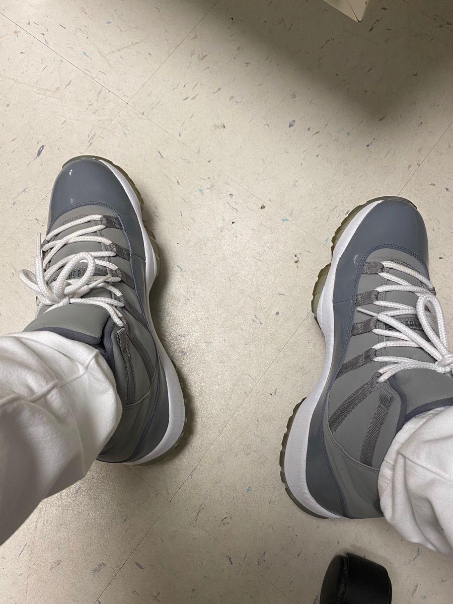 Jordan 11 Retro Cool Grey (2021) photo review