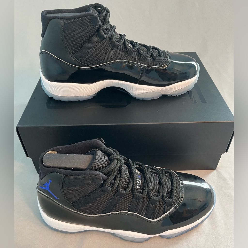 Jordan 11 Retro Space Jam (2016) photo review