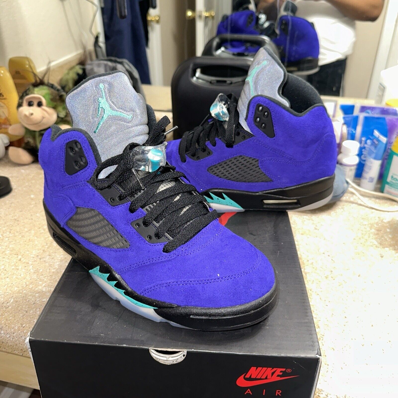 Jordan 5 Retro Alternate Grape photo review