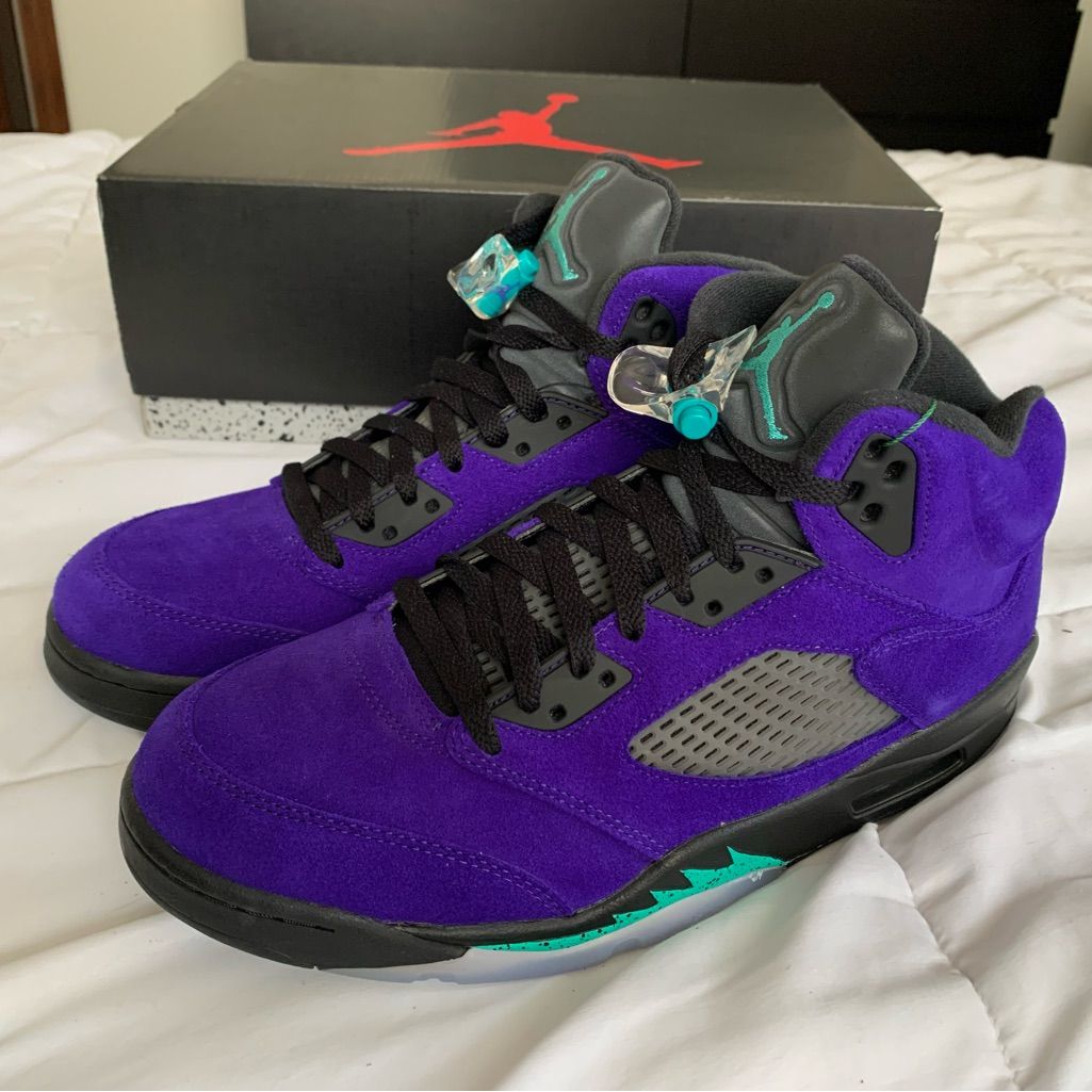 Jordan 5 Retro Alternate Grape photo review