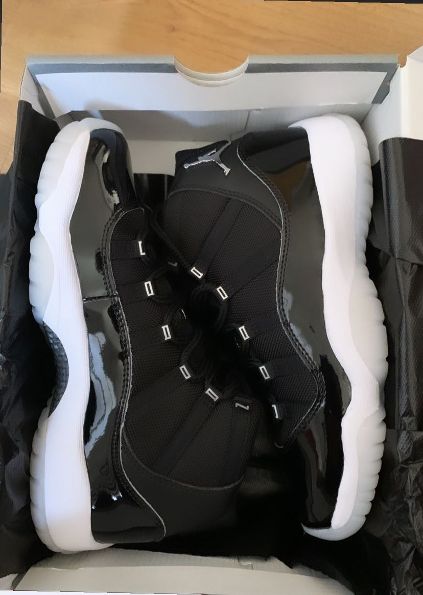 Jordan 11 Retro Jubilee(25th Anniversary) photo review