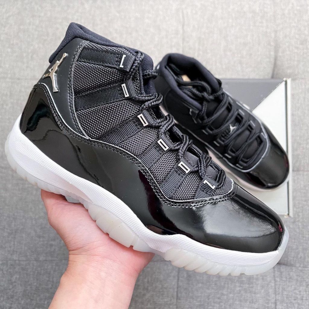Jordan 11 Retro Jubilee(25th Anniversary) photo review