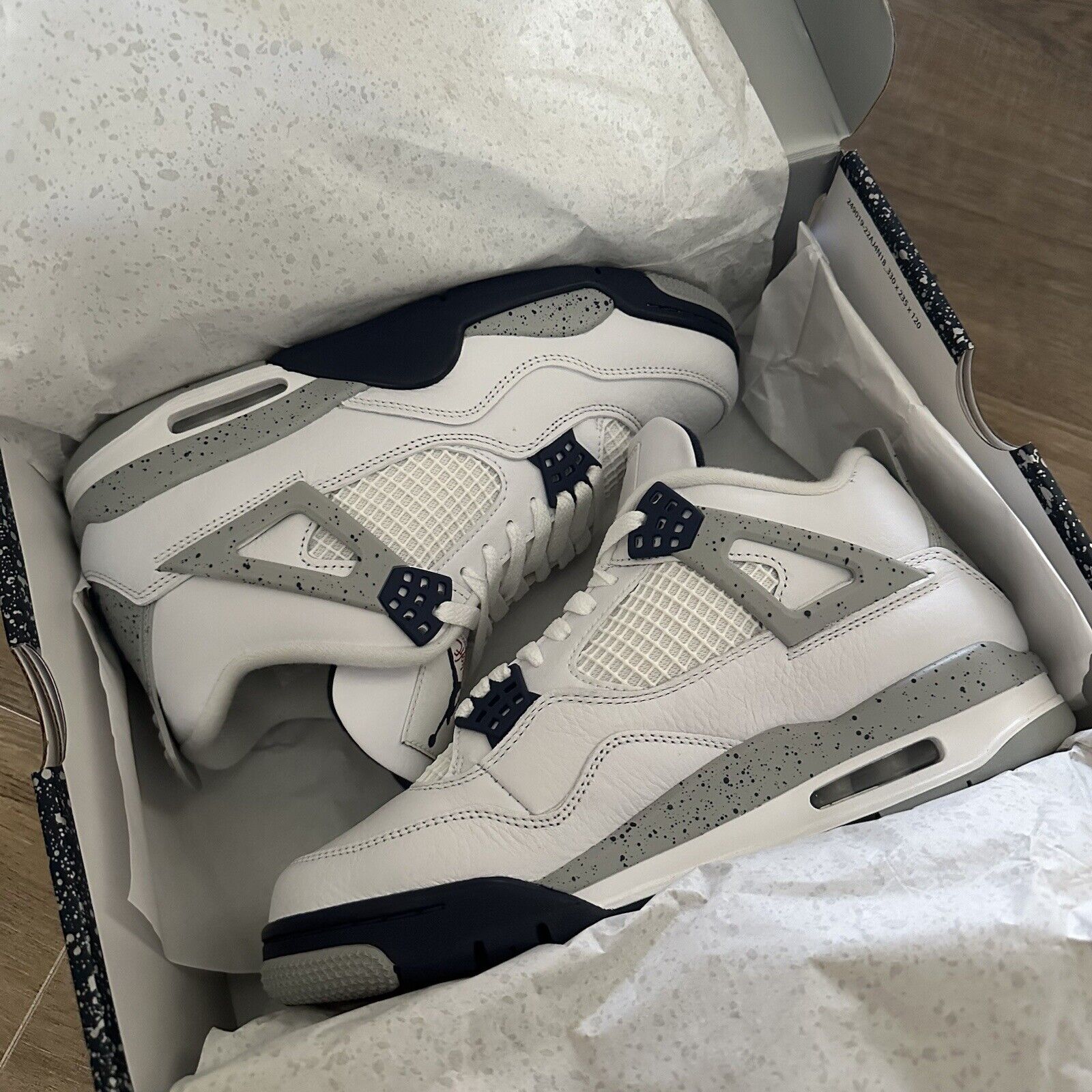 Jordan 4 Retro Midnight Navy photo review