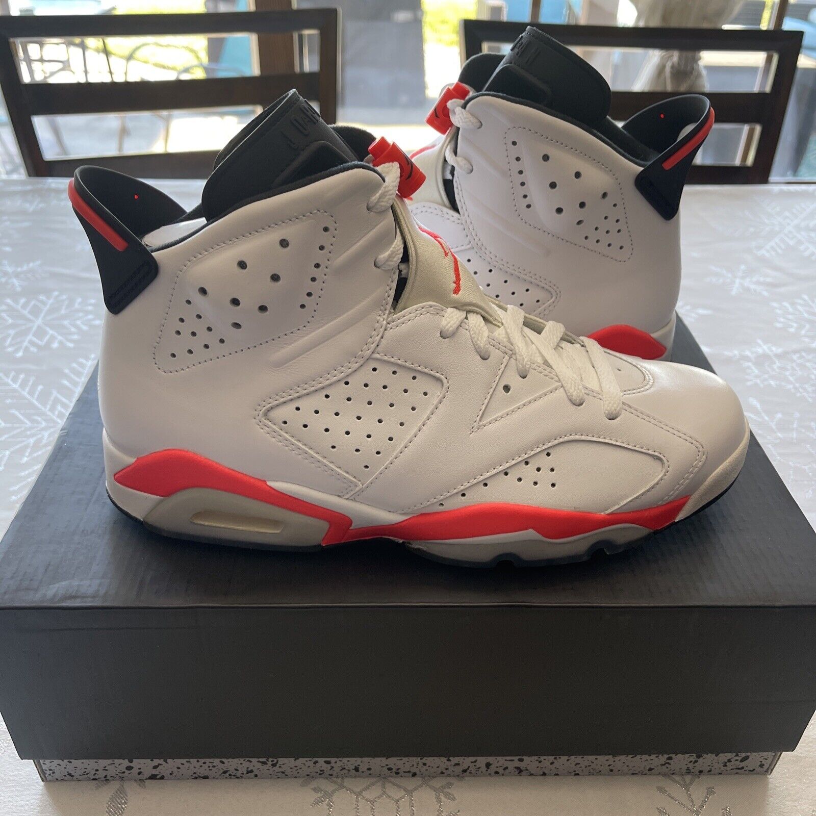 Jordan 6 Retro White Infrared photo review