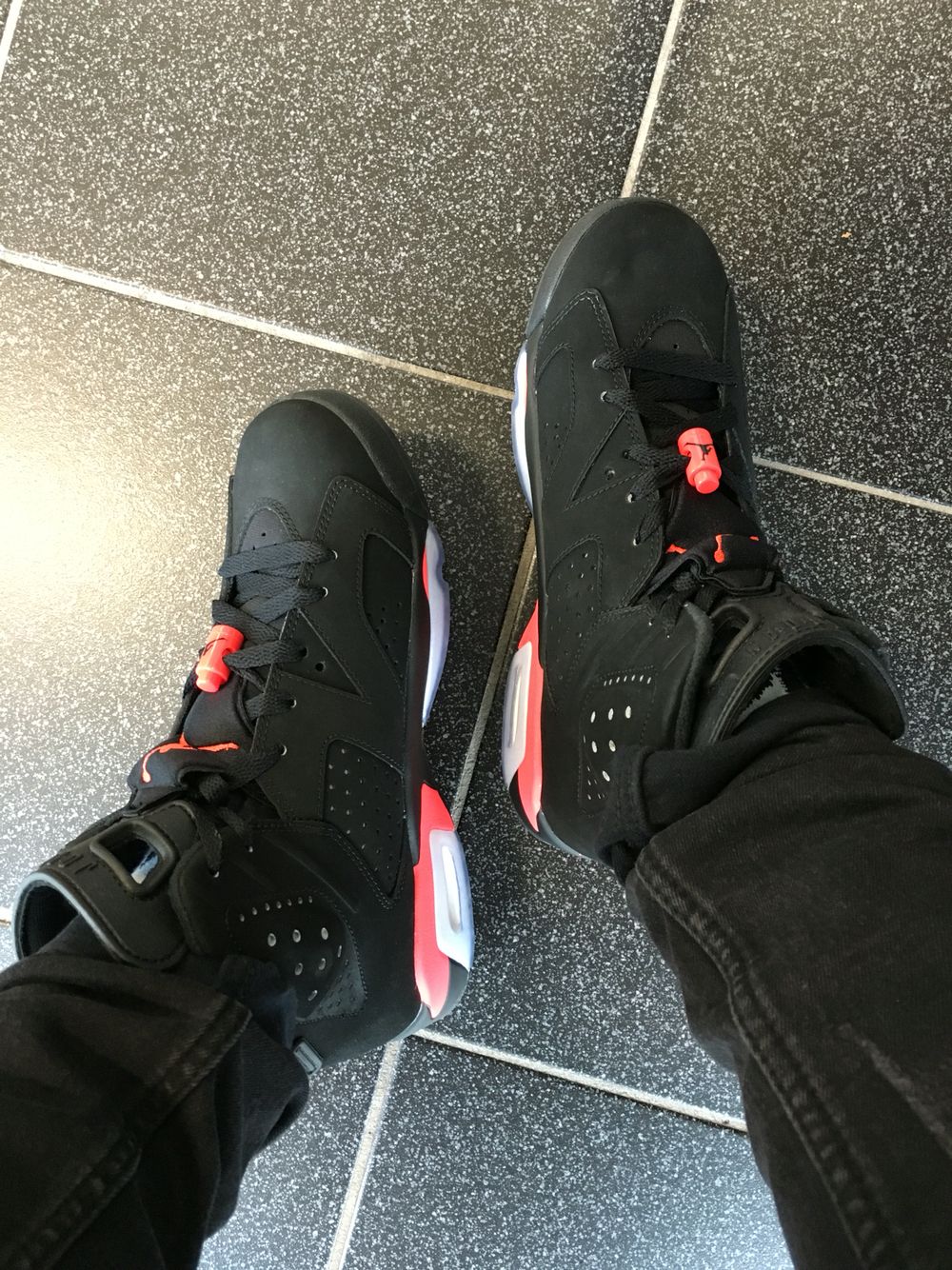 Jordan 6 Retro Black Infrared (2019) photo review