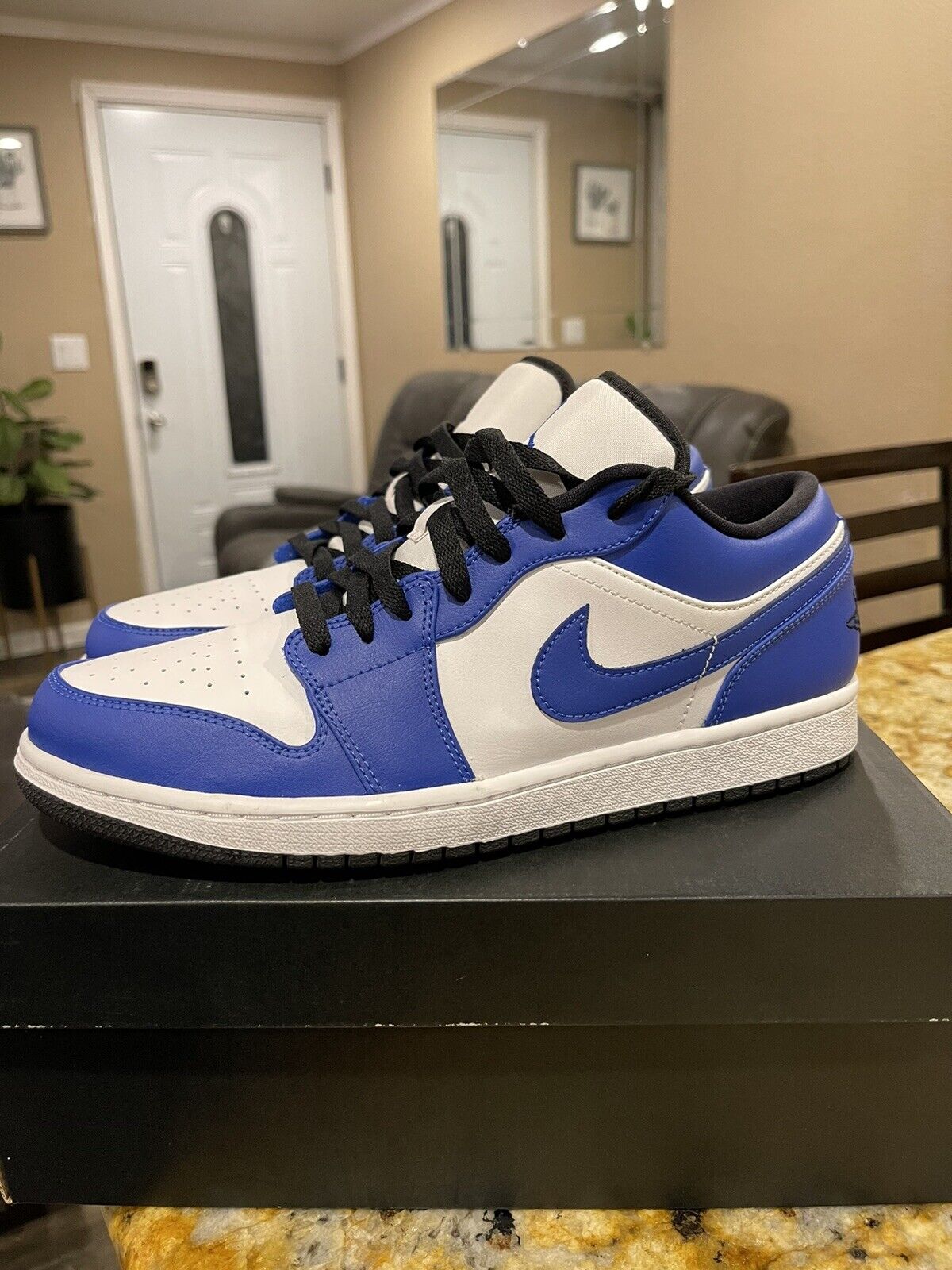 Jordan 1 Low ‘ Game Royal 553558-124 photo review
