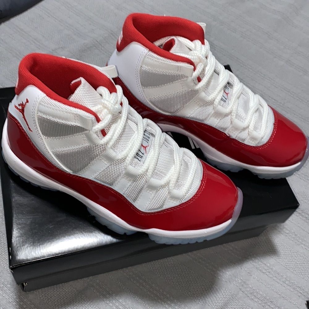 Jordan 11 Retro Cherry (2022) photo review