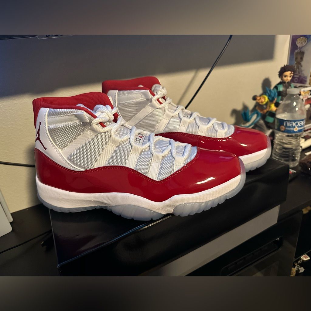 Jordan 11 Retro Cherry (2022) photo review