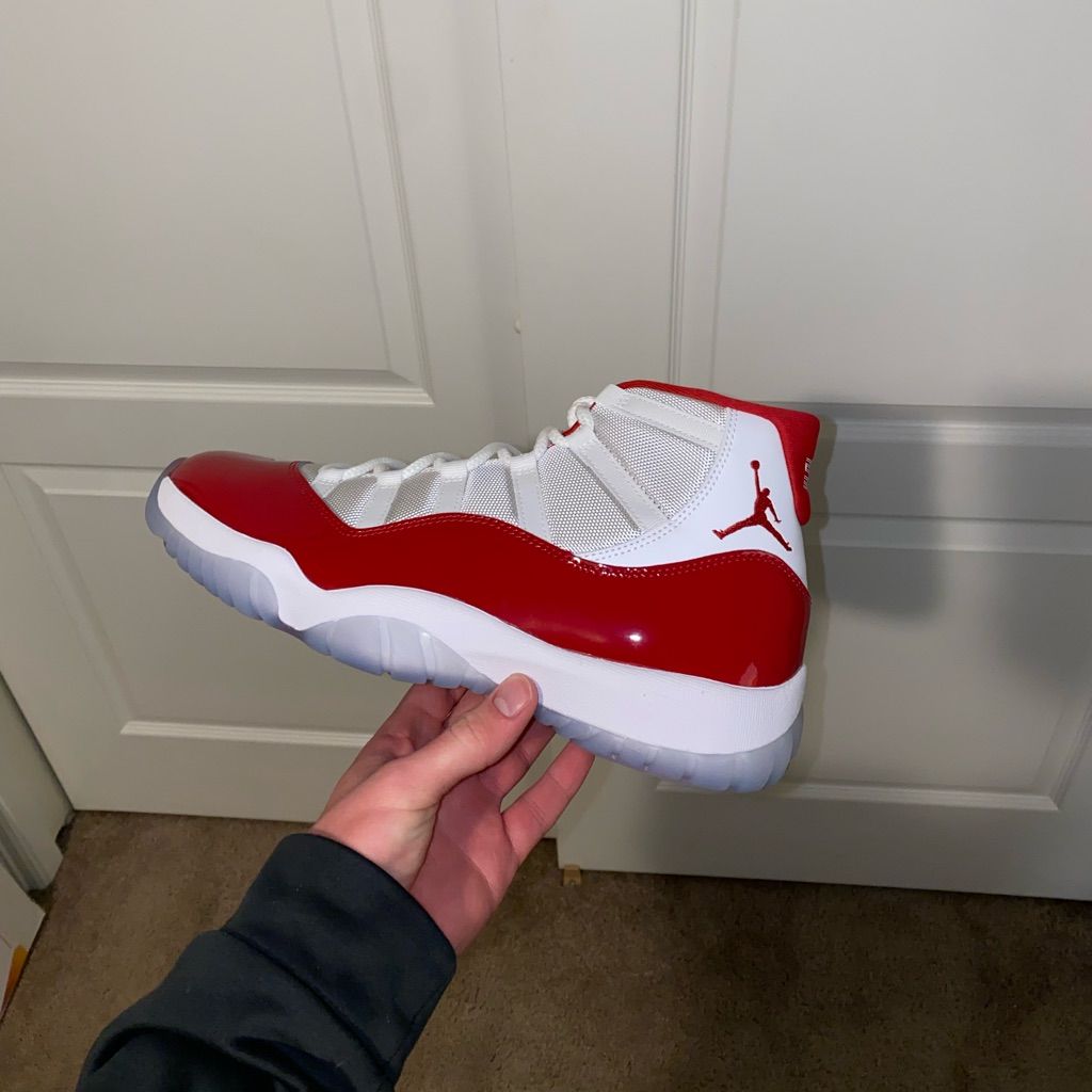 Jordan 11 Retro Cherry (2022) photo review