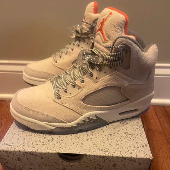 Jordan 5 Retro SE Craft Light Orewood Brown photo review