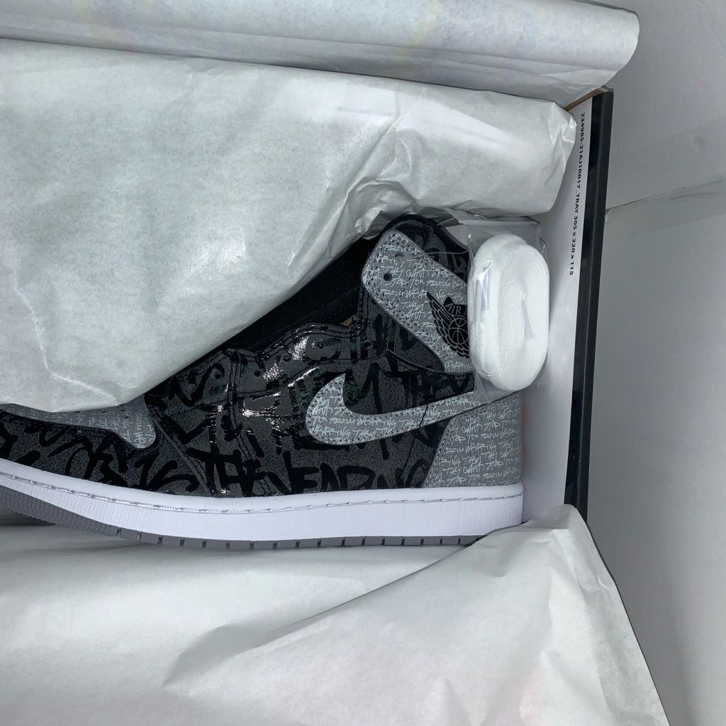 Jordan 1 Retro High OG Rebellionaire photo review